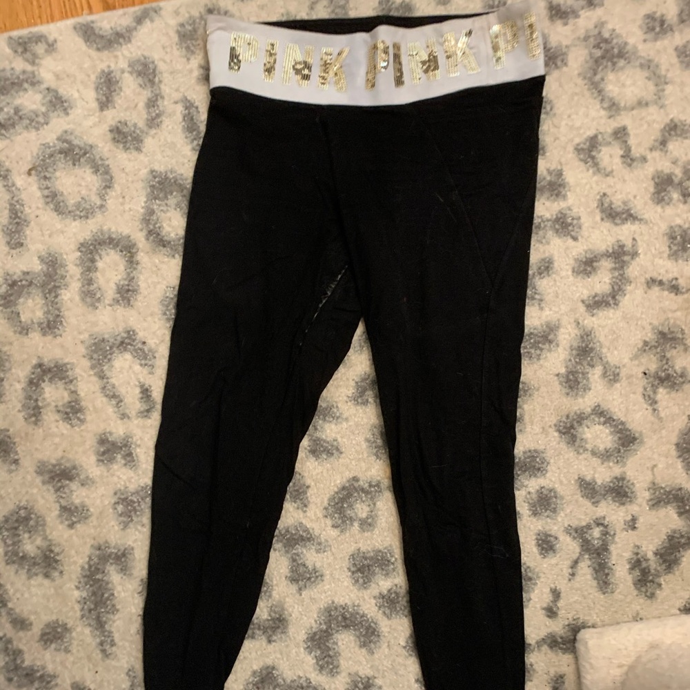 Victoria’s Secret PINK leggings